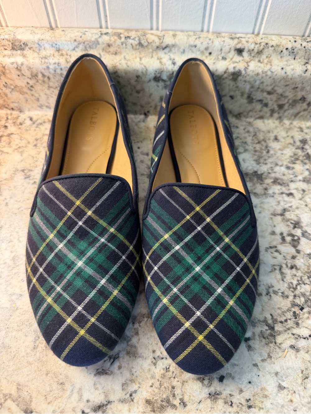 Talbots Navy Plaid Slip-On Loafers Christmas ๐ Holiday Green Tartan Preppy - Picture 2 of 8